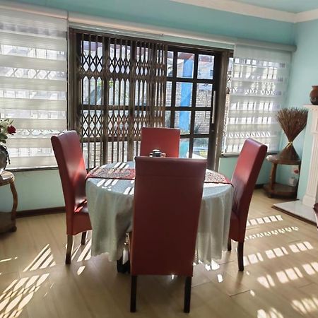 Obaa Sima Guest House Мтата Экстерьер фото