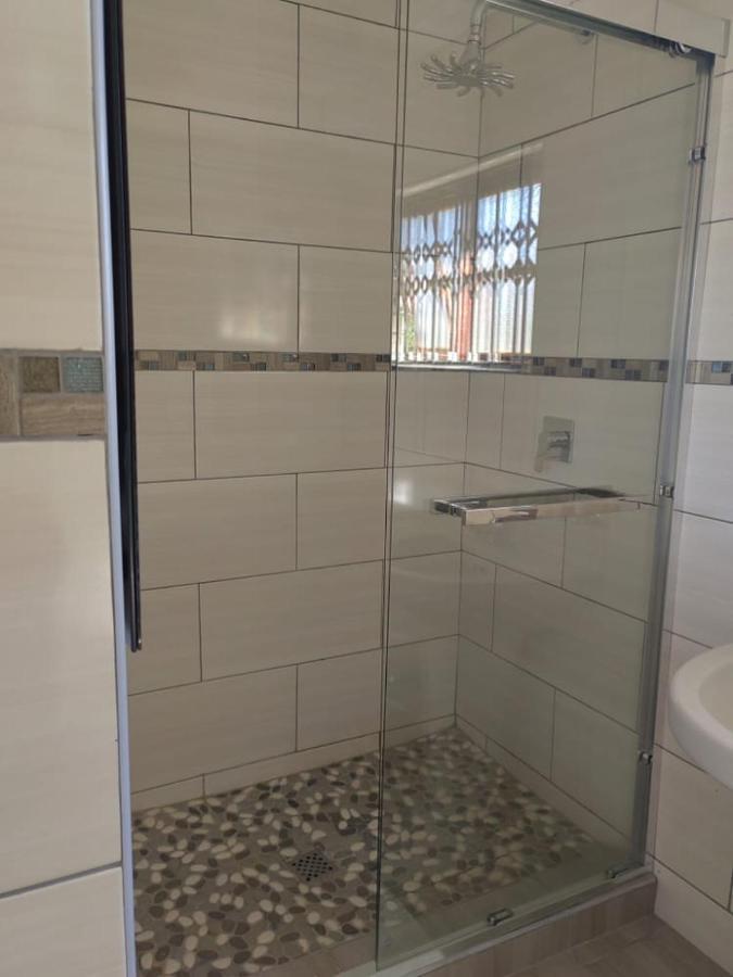 Obaa Sima Guest House Мтата Экстерьер фото